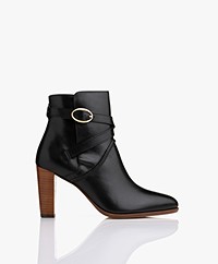 Vanessa Bruno Leather Ankle Boots - Black
