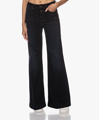Closed Glow-Up Flared Stretch Jeans - Blue/Black