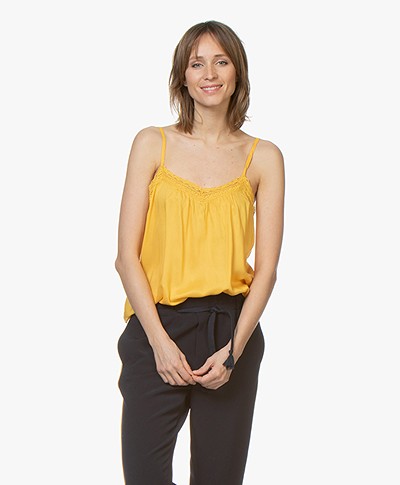 MKT Studio Hanzou Modal Top with Lace - Jaune