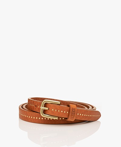 Closed Narrow Leather Belt with Studs - Caramel