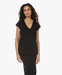 James Perse V-neck T-shirt in Extrafine Jersey - Black