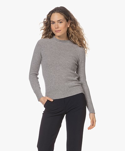 Resort Finest Raglan Cashmere Sweater - Grey