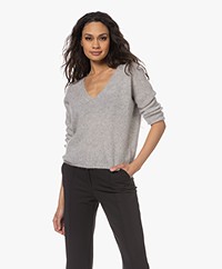 no man's land Mohair Blend V-neck Sweater - Pearl Grey