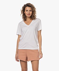 Âme Antwerp Dalton Lyocell Mix V-hals T-shirt - Wit