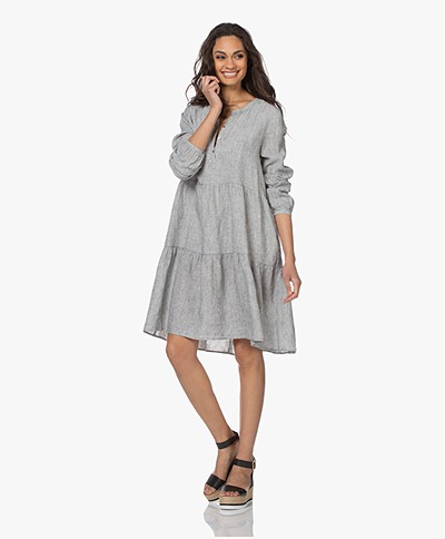 Repeat Pleated Linen A-line Dress - Black/White