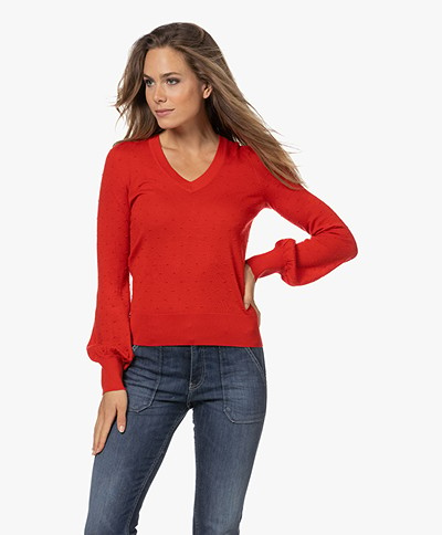 Plein Publique La Victoria Merino Wool Plumetis Sweater - Rouge