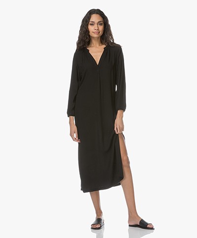 BRAEZ Deborah Viscose Midi Dress with Side Slits - Black 