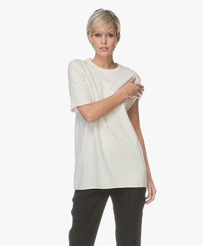 extreme cashmere N°64 Long Knitted Cashmere T-shirt - Cream