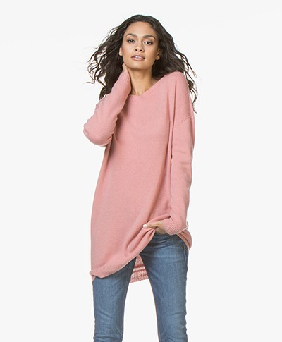 Majestic Filatures Oversized Merino-Cashmere Sweater - Blush