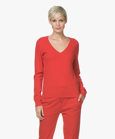 Repeat Cashmere V-Neck Pullover - Red