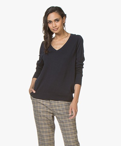 Repeat V-neck Pullover in Cotton and Viscose - Navy