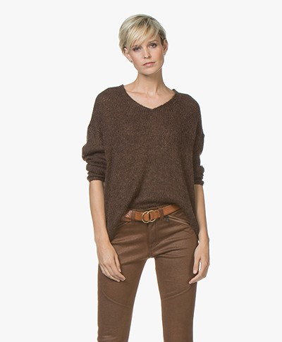 indi & cold Mohair Blend V-neck Sweater - Chocolate