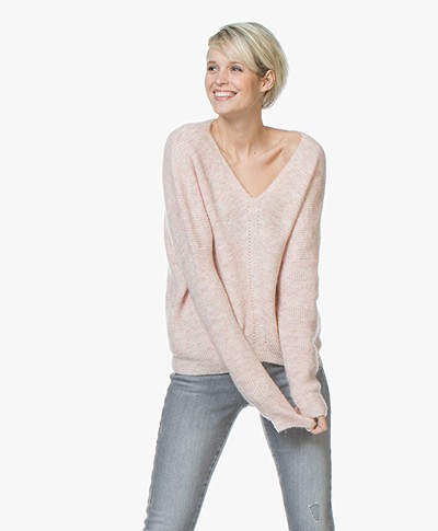 MKT Studio Konica Rib V-neck Sweater - Old Pink