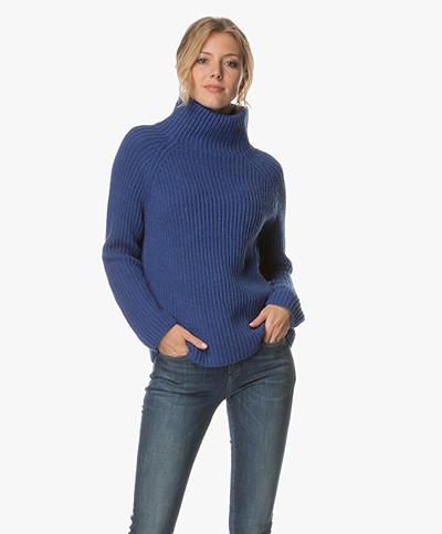 Drykorn Arwen Rib Turtleneck Sweater - Cobalt Blue
