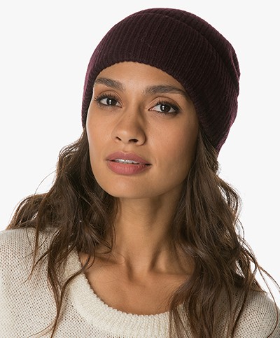 FWSS In the Cave Woolen Beanie - Winetasting 