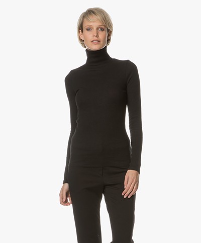 Friday's Project Ribbed Turtleneck in Cotton - Black