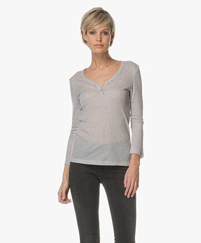 Filippa K V-Neck Henley T-shirt - Light Grey
