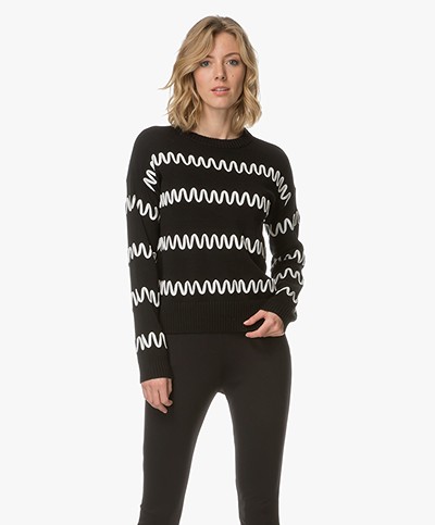 HUGO Sollina Knitted Pullover with Pattern - Black/White