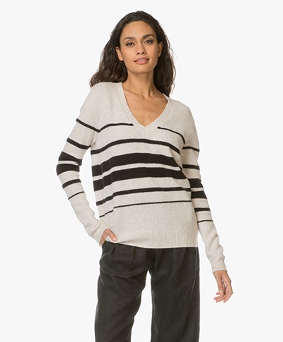 Repeat Cashmere Striped Pullover - Beige/Black