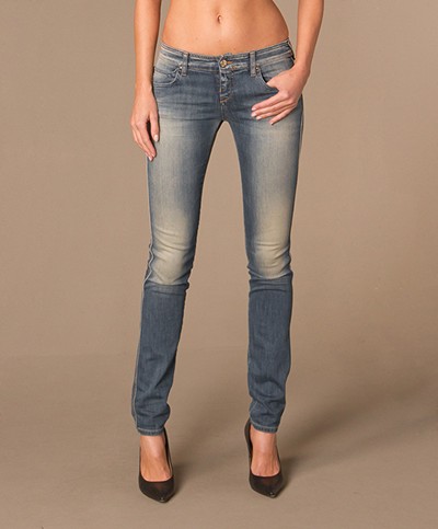 Armani Jeans Skinny Jeans - Washed Denim 