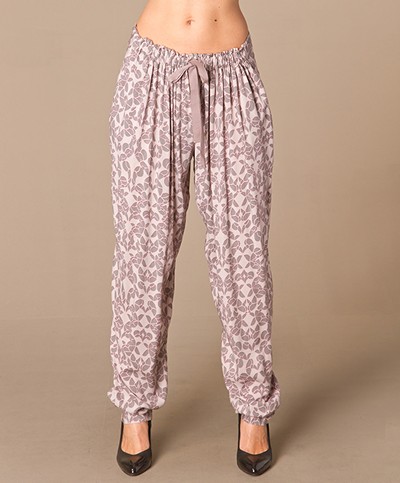 See by Chloé Oneiric Printed Pants- Light Pink/Multicolored