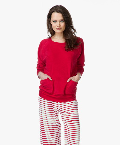Sunday in Bed Next La Sweater in Frotte- Red