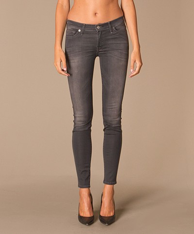 7 For All Mankind The Skinny Jeans - Superior Sateen Black