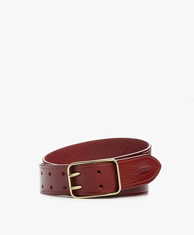 Closed Leather Belt - Beetle Red 