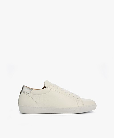Closed Leather Sneakers - White/Beige