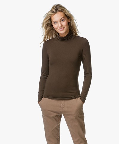no man's land Jersey Top with Turtleneck - Chocolate