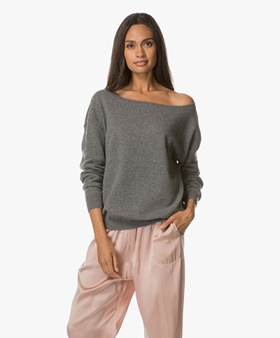 extreme cashmere n°39 should Cashmere Off-shoulder Sweater - New Grey 