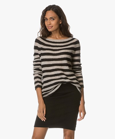 Drykorn Milly Striped Pullover - Black/Off-white