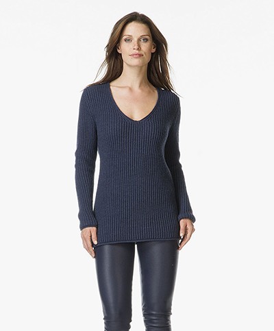 Drykorn Letty Ribbed V-Neck Sweater - Dark Blue