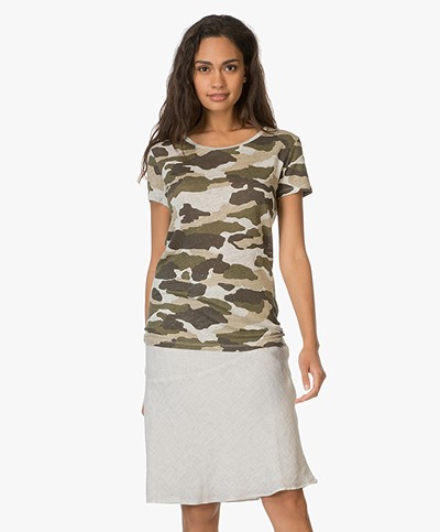 Majestic Camouflage Print T-shirt - Kaki
