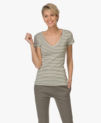BY-BAR Striped V-Neck T-shirt - Algave/Off-white 